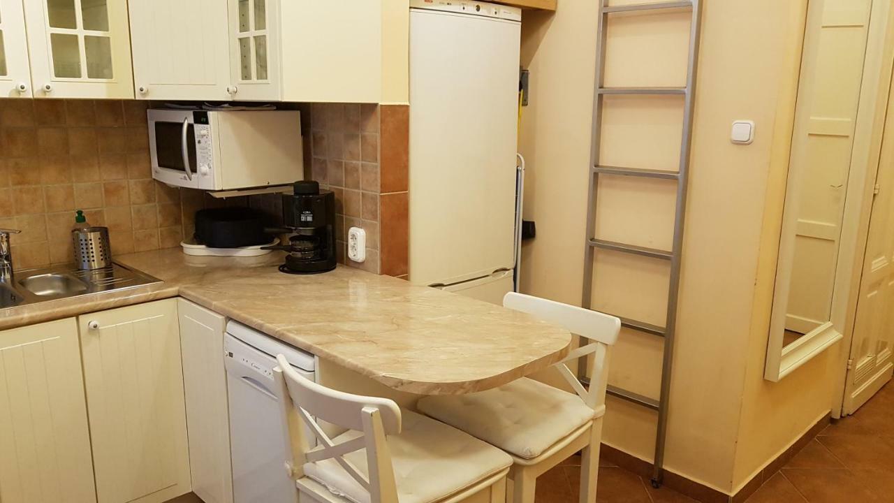 Bmg Basilica Apartment