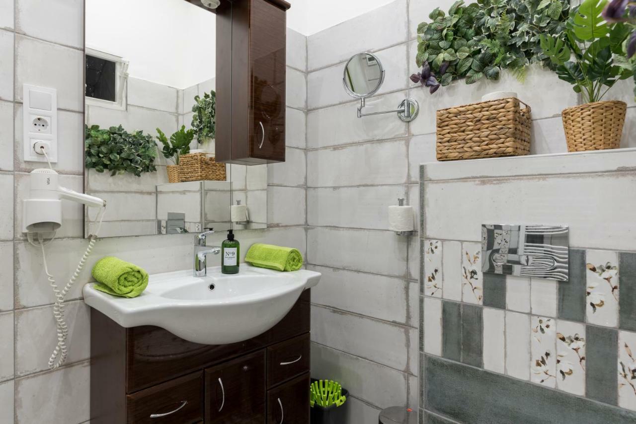 Jungle Design