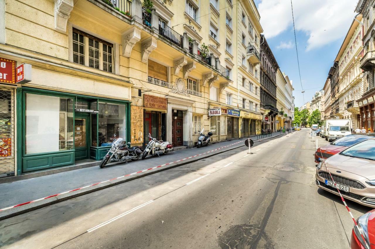 Bpr Fleur Créme Budapest