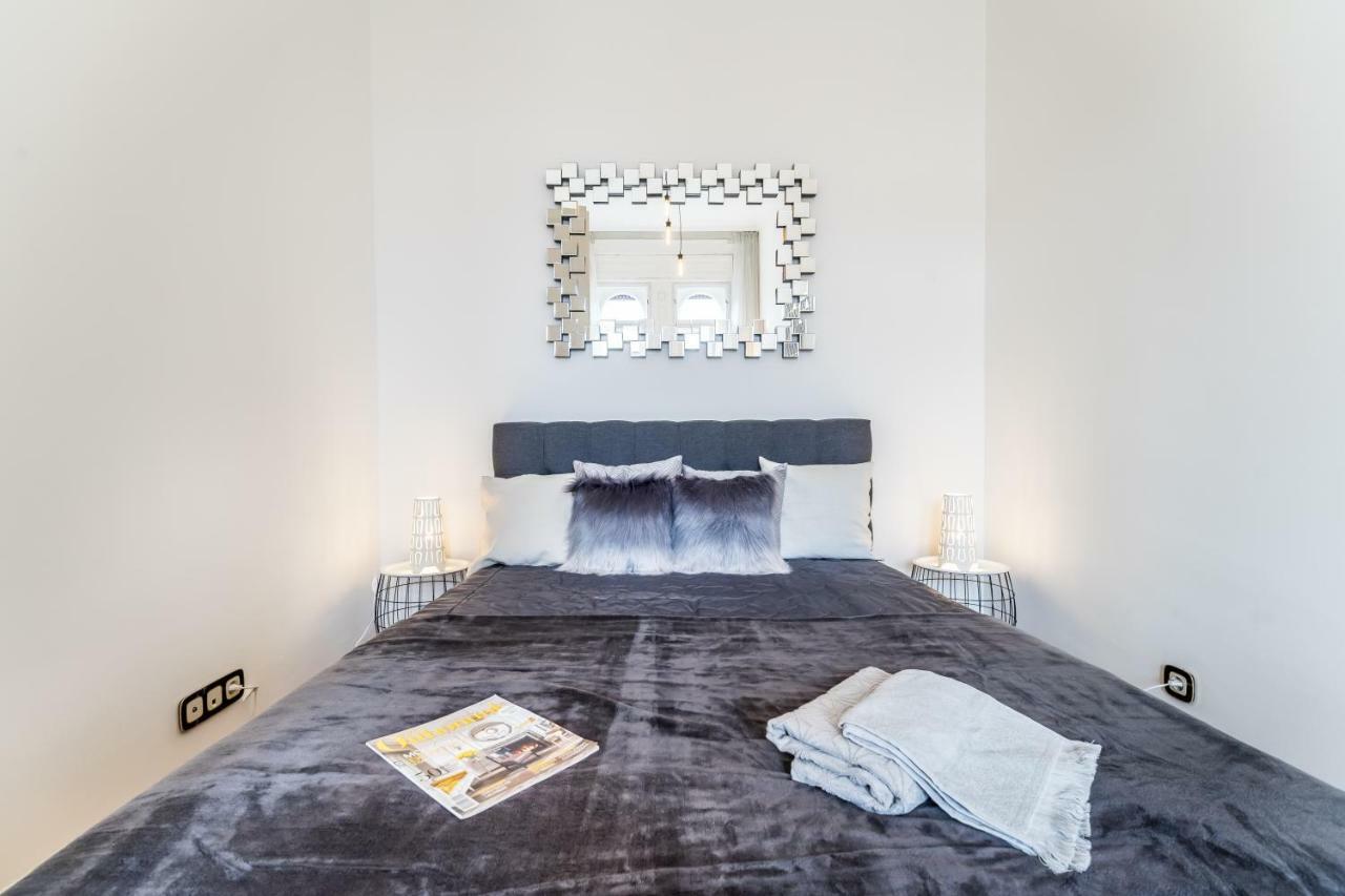 Appartement Bpr Luxe De Noir Et Blanc