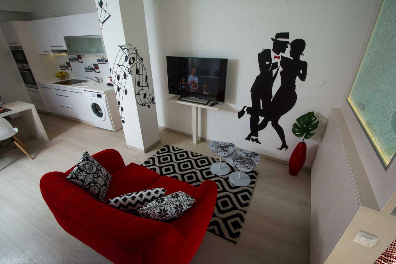 Karinflats - Jazzy Apt. Appartamento