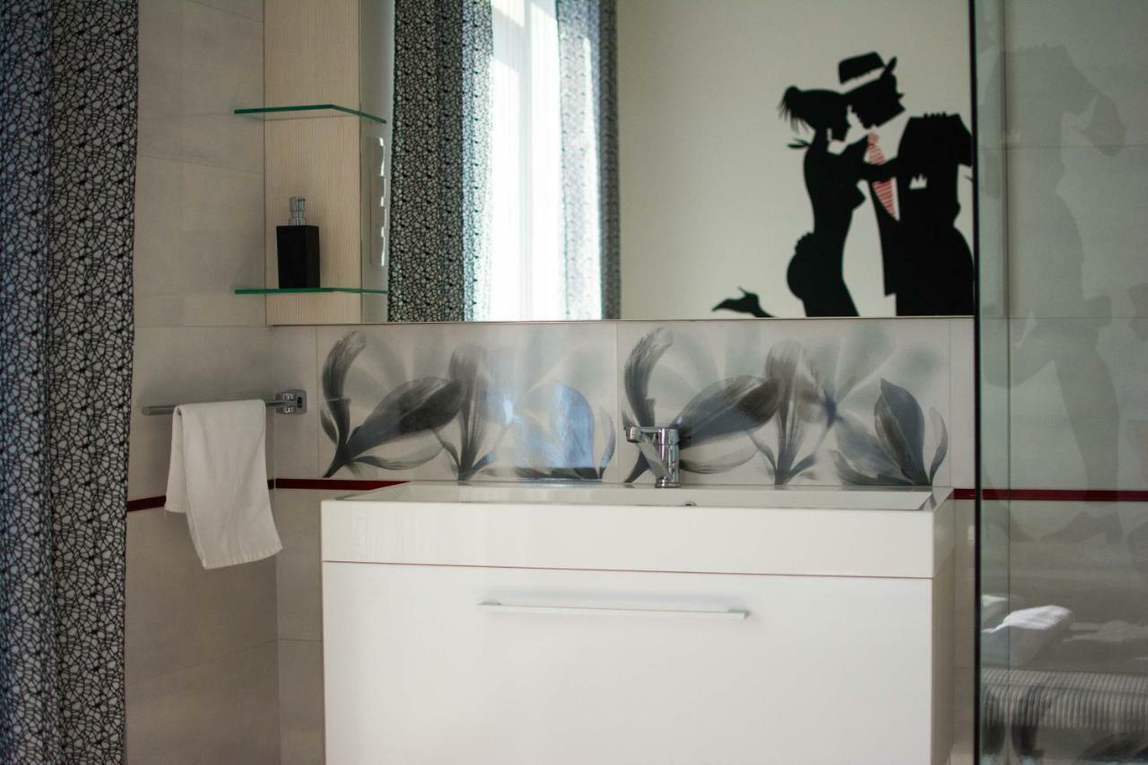 Karinflats - Jazzy Apt. Appartamento