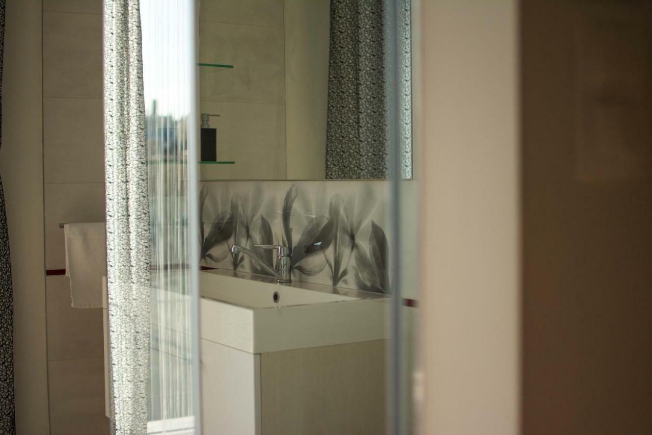 Karinflats - Jazzy Apt. Appartamento