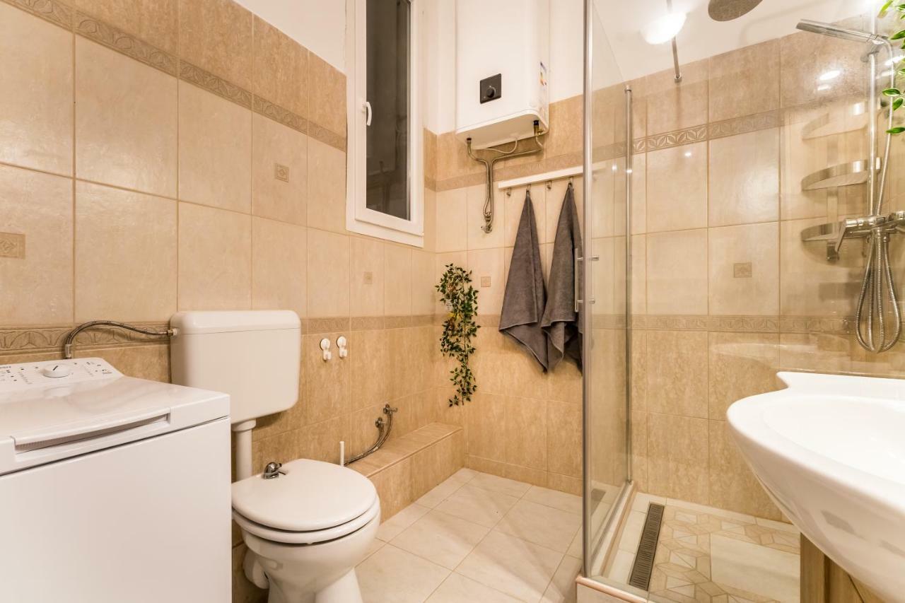 Bpr A2 Downtown Comfy * Budapest