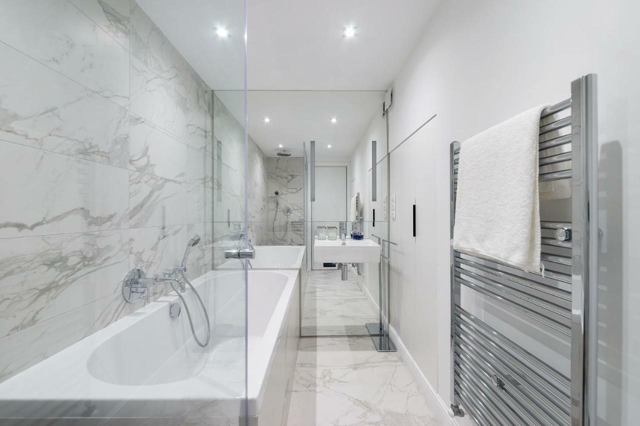 Erkel Boutique Apartment–chic Flat By Market Hall *