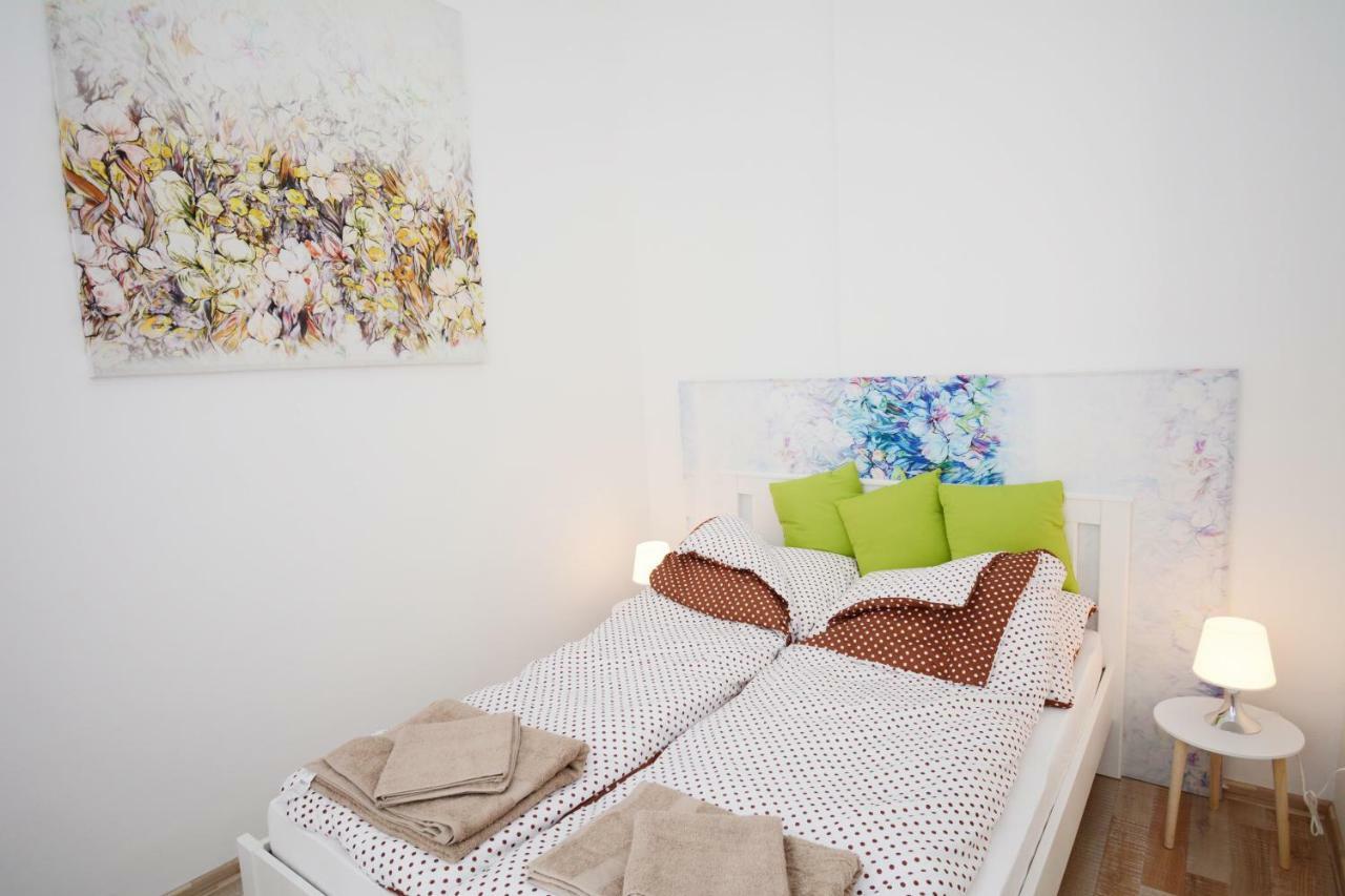 Lillybeth City Center Apartamento *
