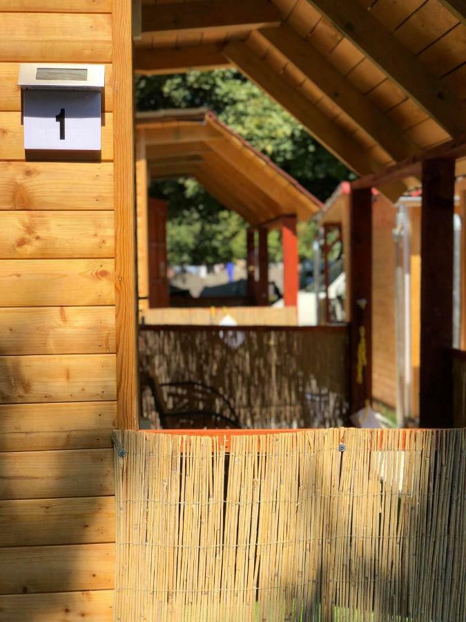 Campsite Haller Wooden Houses *