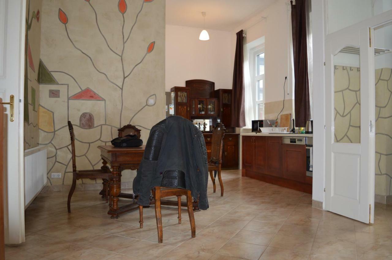 Flower Apartment Budapest