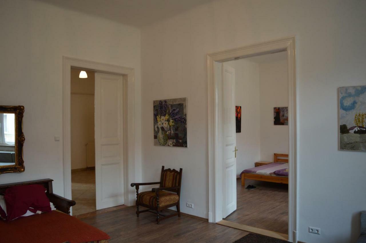 Flower Apartment Budapest