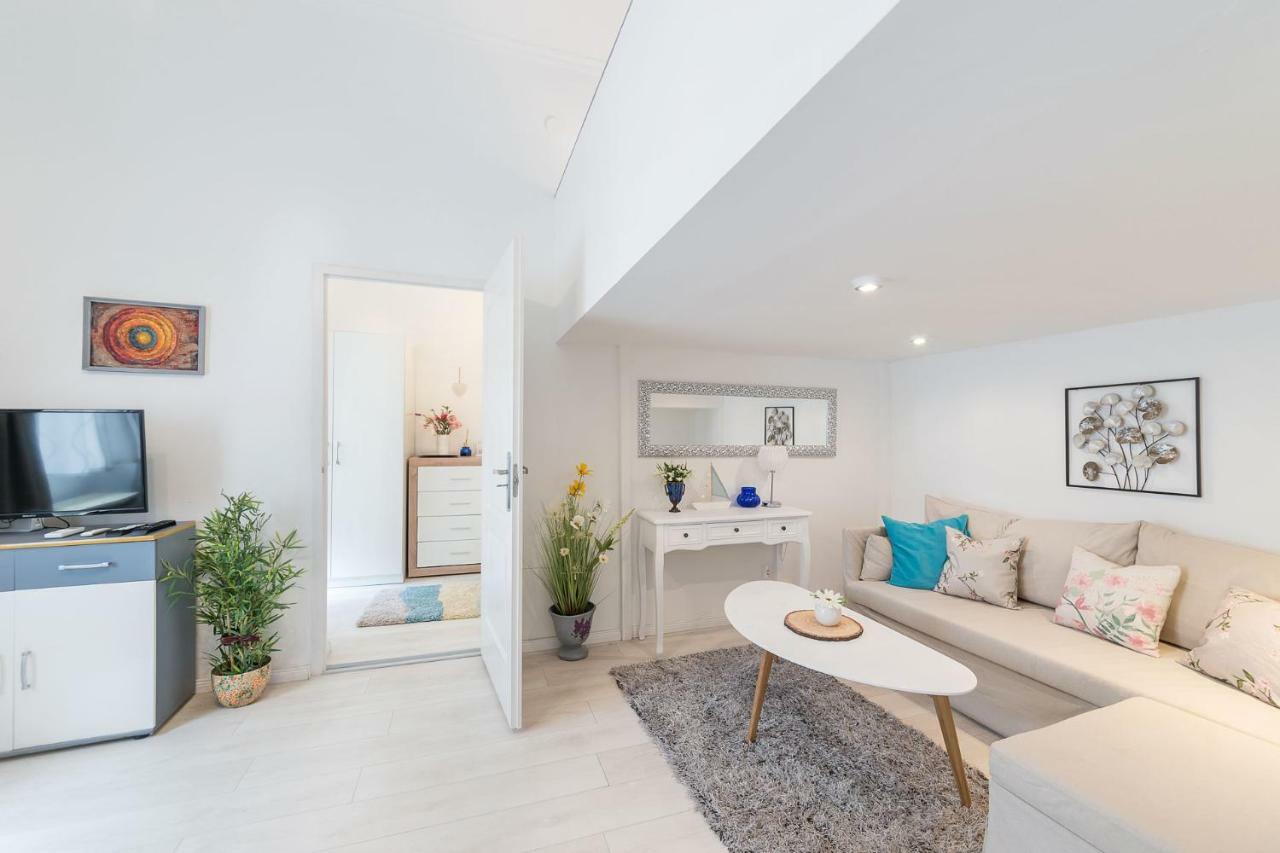Kiraly City Center Apartamento *