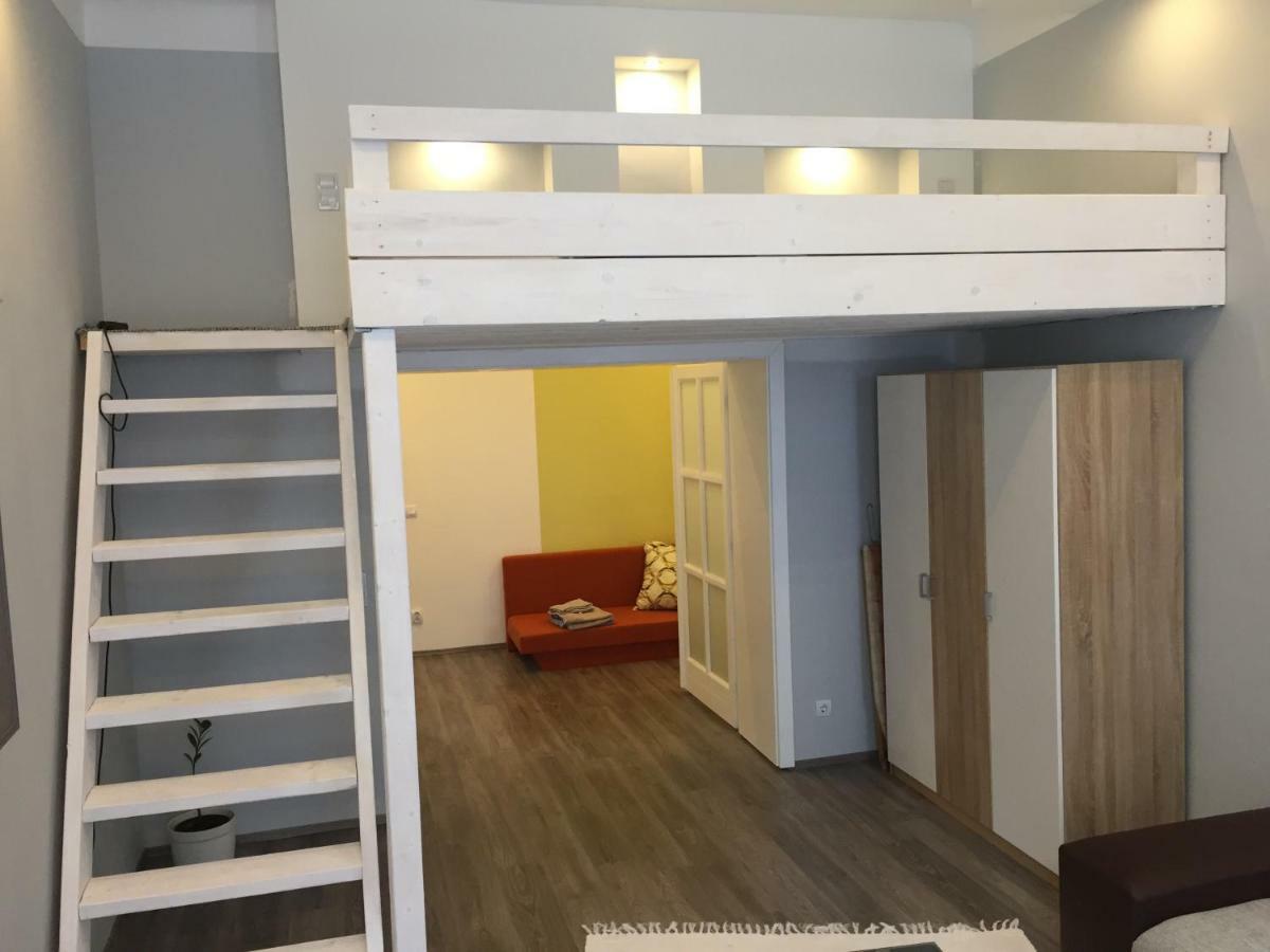 Appartement Nefelejcs Utca 9 *