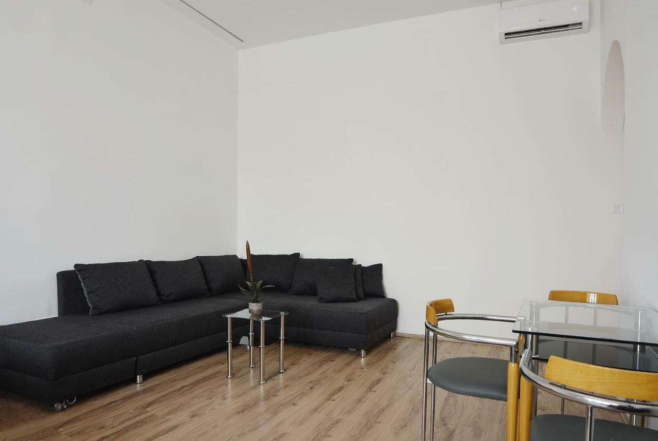 Free Garage!!! Downtown Near The New York Coffee House Appartement