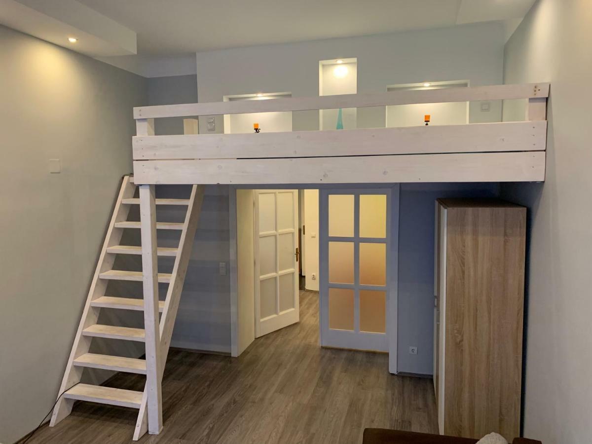 Nefelejcs Utca 9 Appartement *