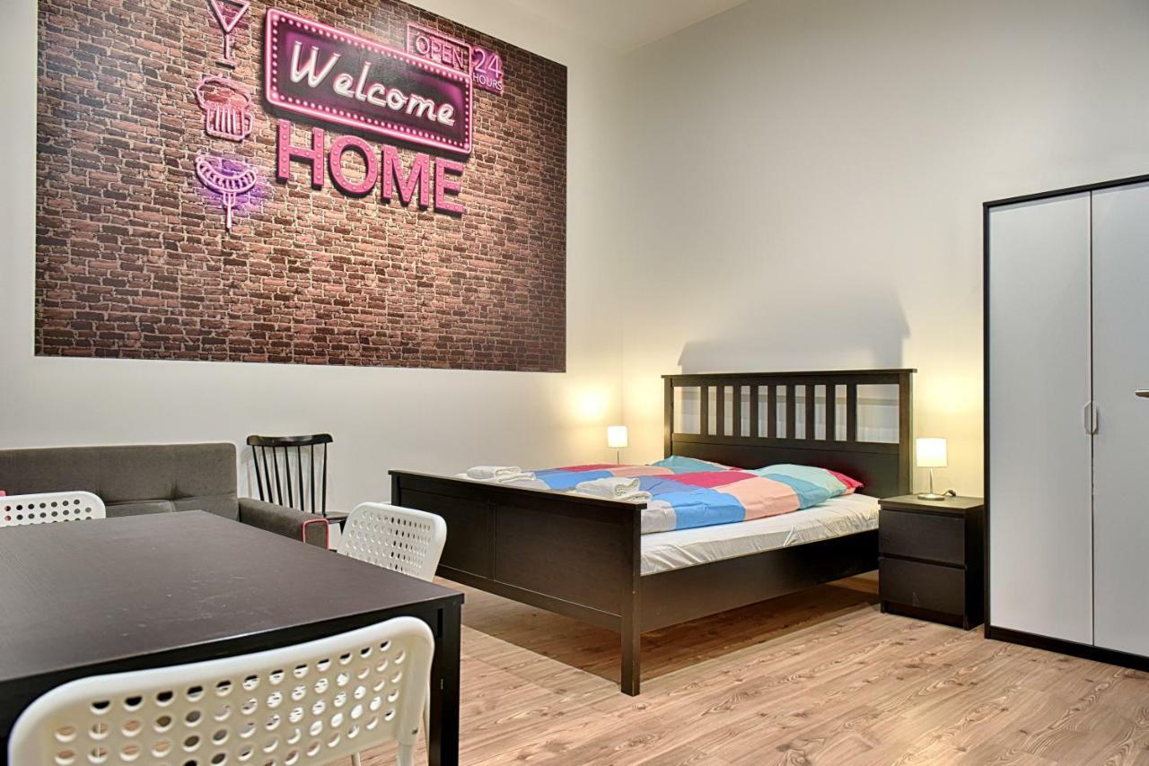 Apartment Welcome - A Studio Apt In District 7