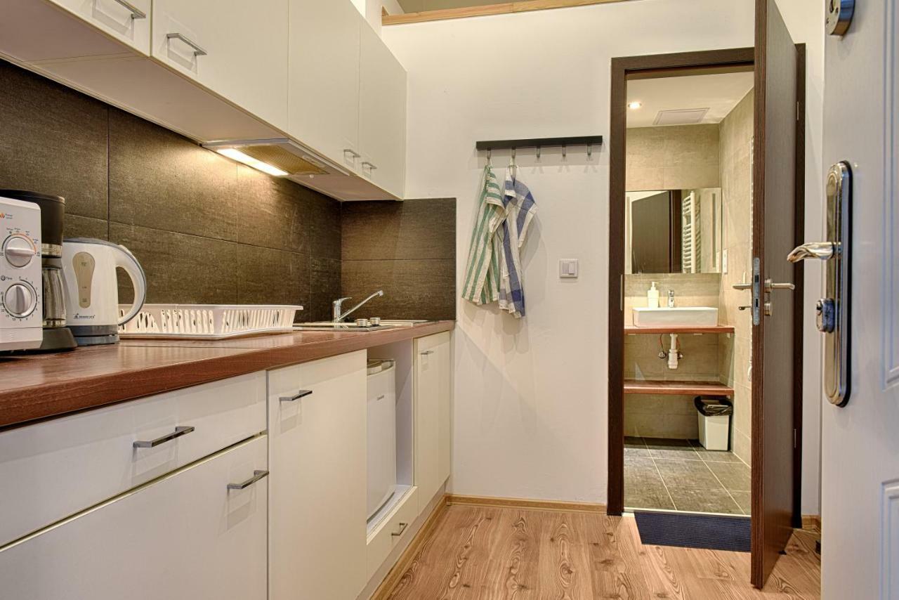 Welcome - A Studio Apt In District 7 Apartament
