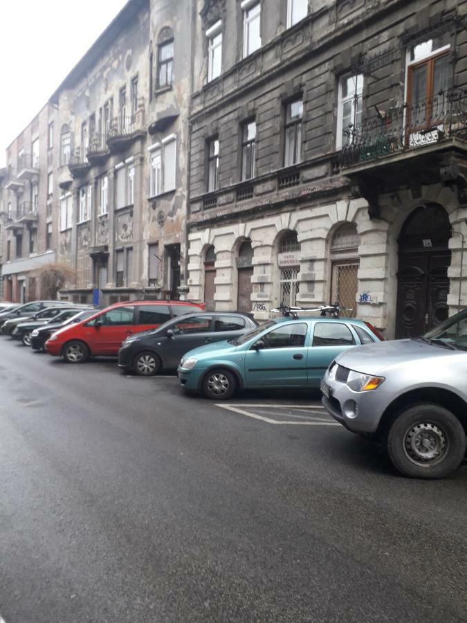 Appartamento 3B Voeroesmarty Utca Budapest