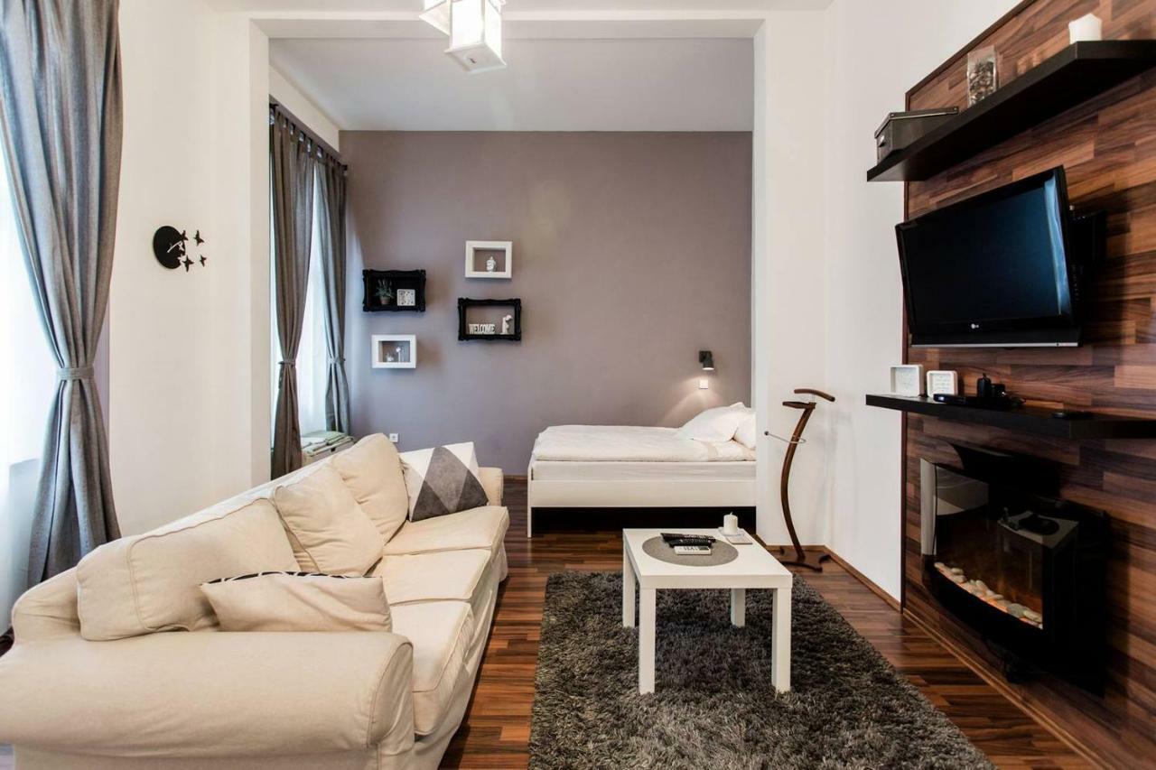 Orsi's Sweet & Lovely Apartamento *