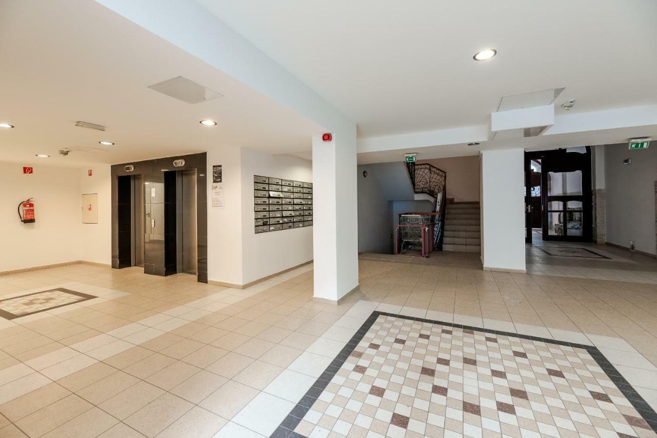 Port Apartment