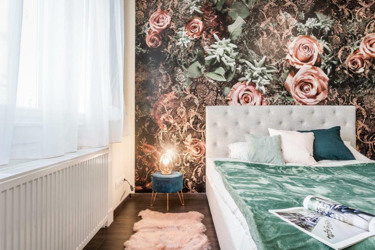 Bpr Cactus Design Apartment