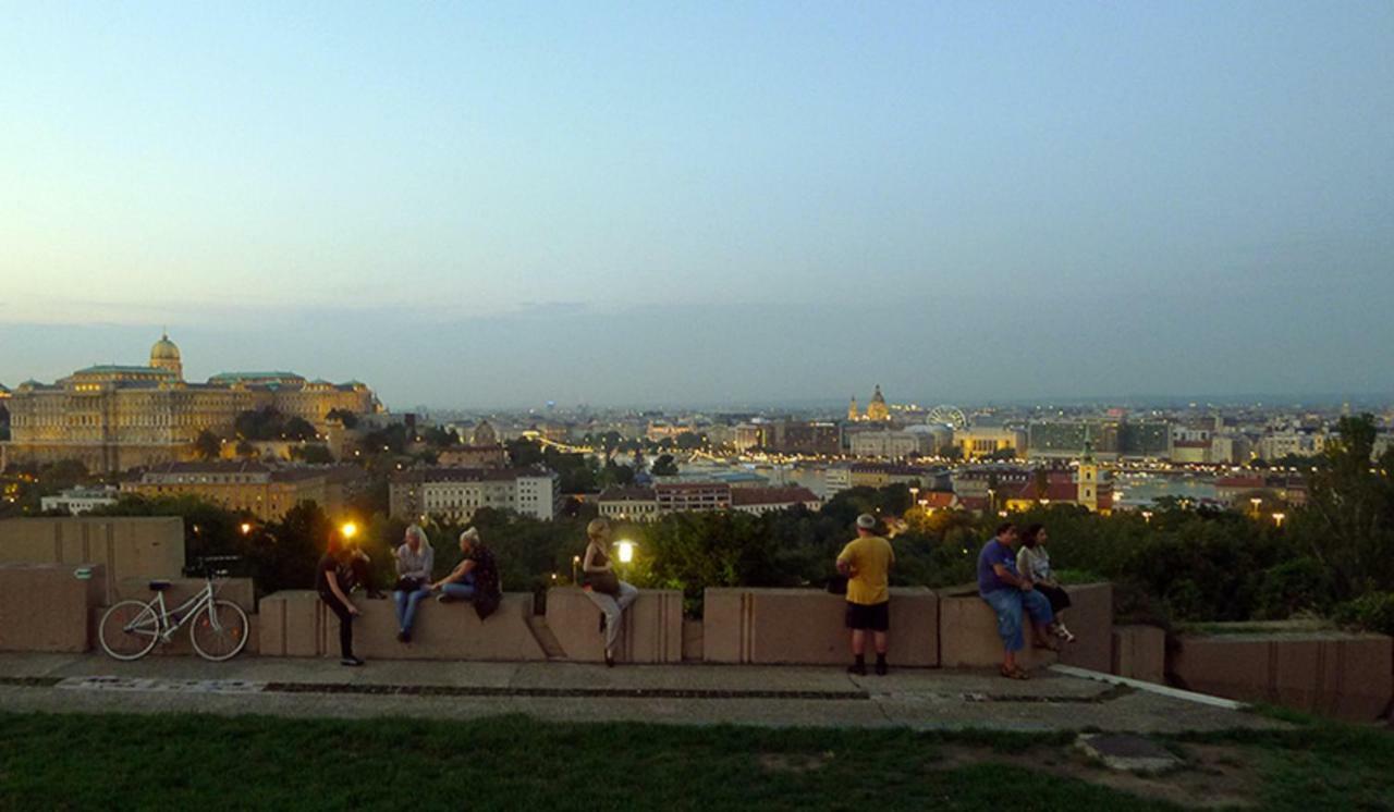 Gellert Hill Apartament *