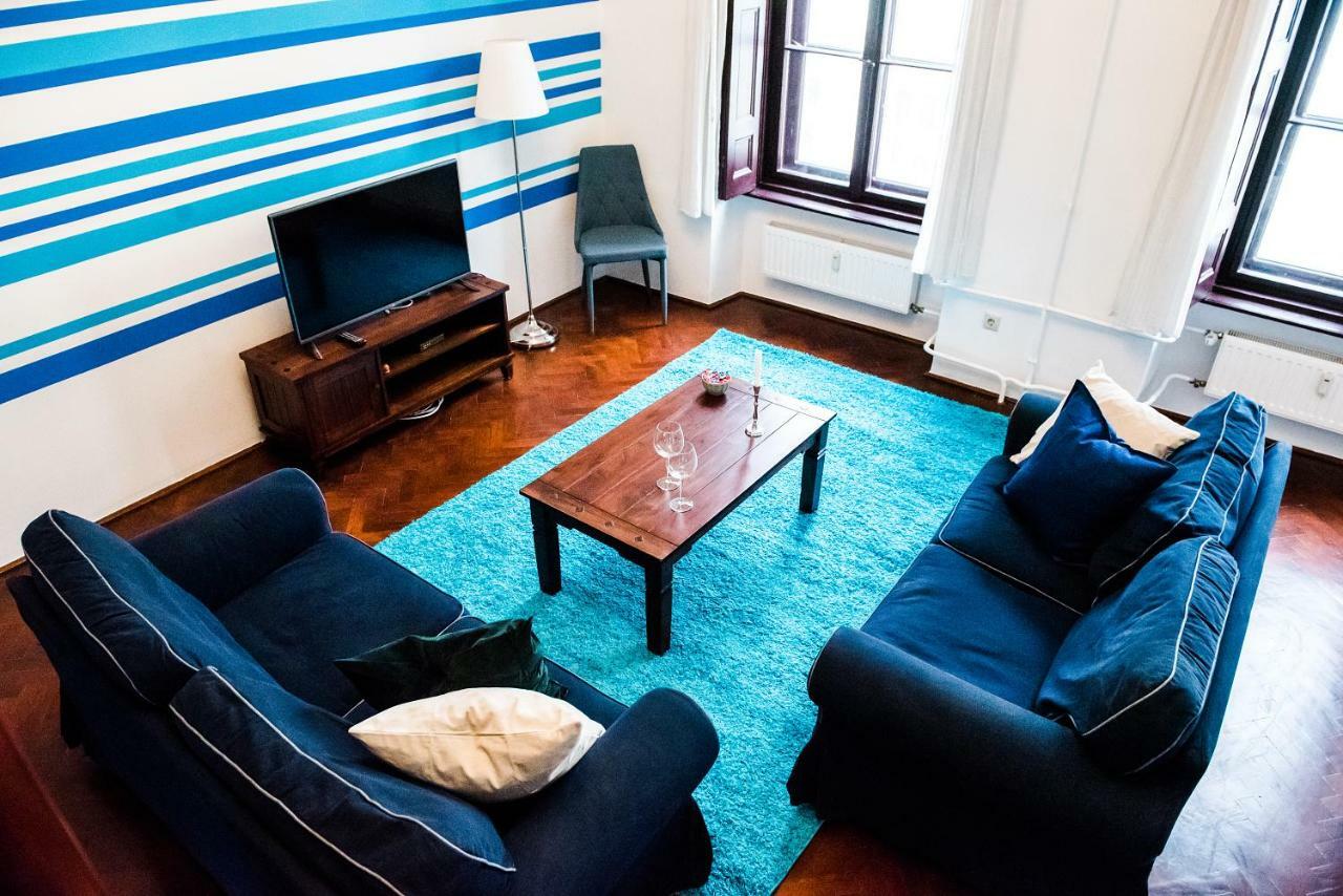 Indigo With Free Parking Apartment Budapest