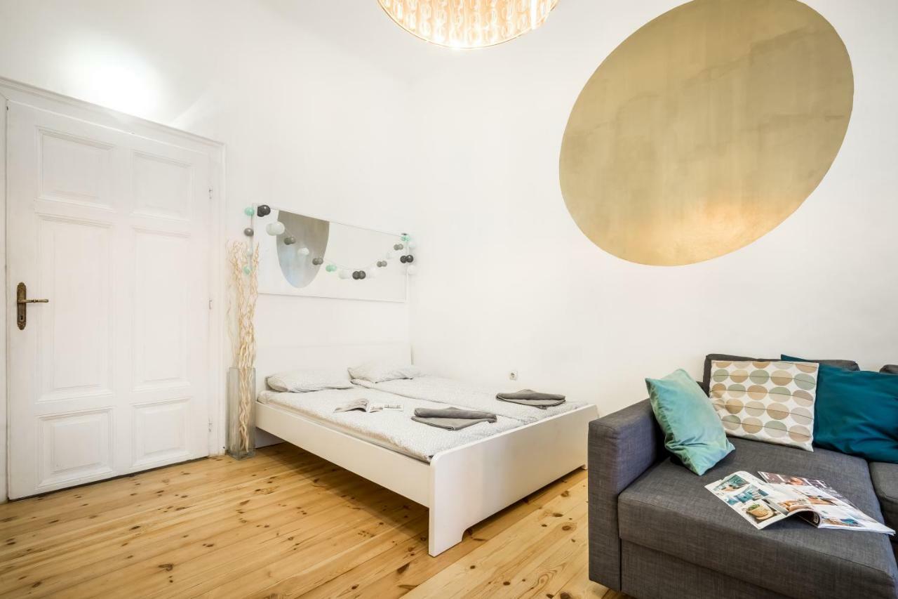 Bpr Bright Sapphire Apartment