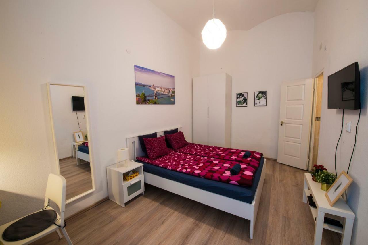 No. 11 With 2 Bathrooms Next To Railway Station Apartamento Budapest