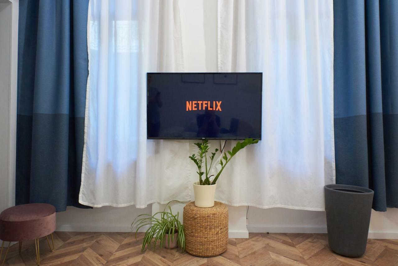Self Check-in Cozy Stylish Flat By Vaci Street *