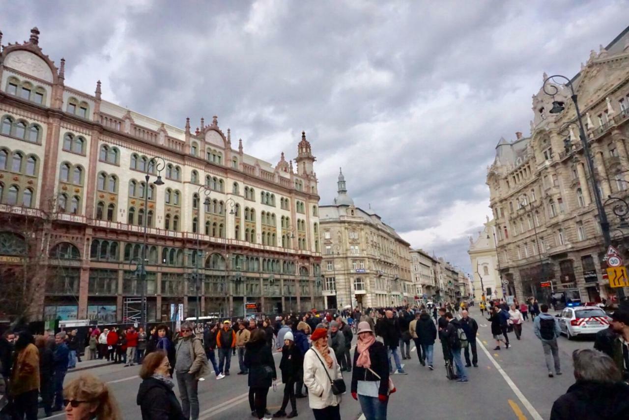 Belgrad Rakpart Lägenhet