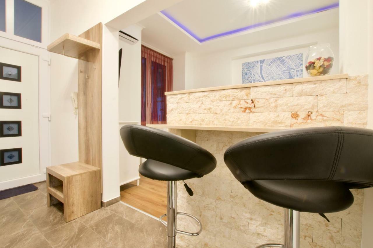 Standard By Hi5 -baross Square Budapest