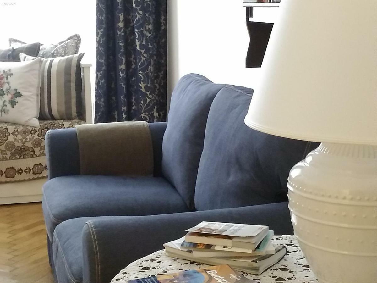 Apartment 3 Bedrooms Suite, 2 Bathrooms, Balcony At Opera Budapest
