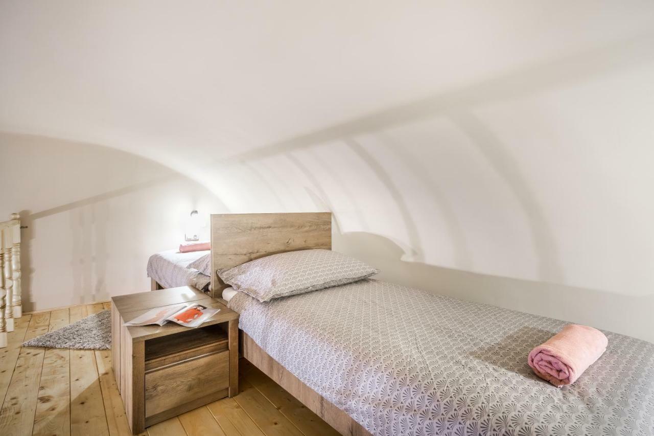 Apartment Bpr Luminous Design *