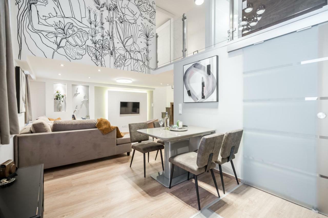Bpr Luxurious & Stylish Duplex Apartment
