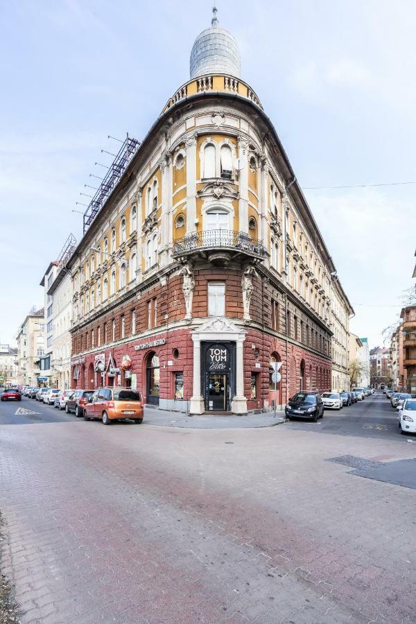 Bpr Thrill Design With A/c Budapešť