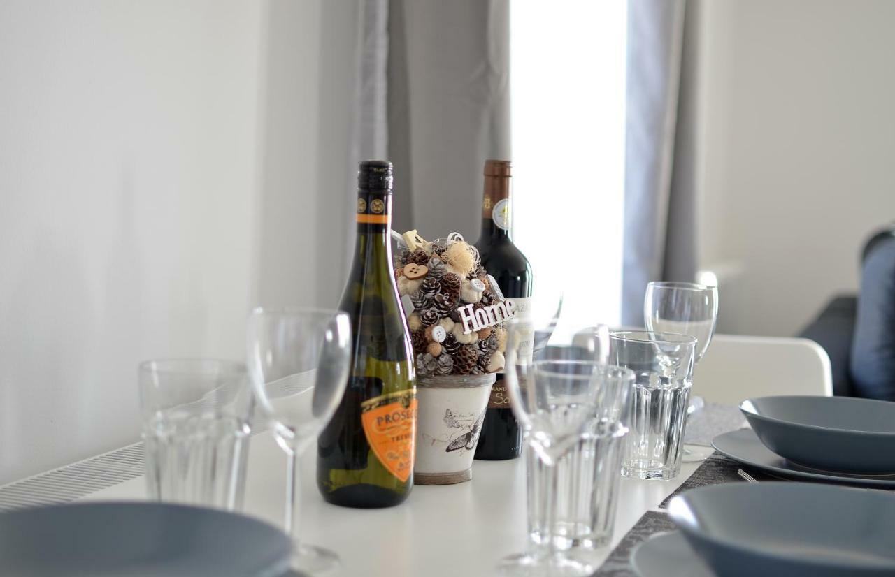 Apartament Airport Premium *