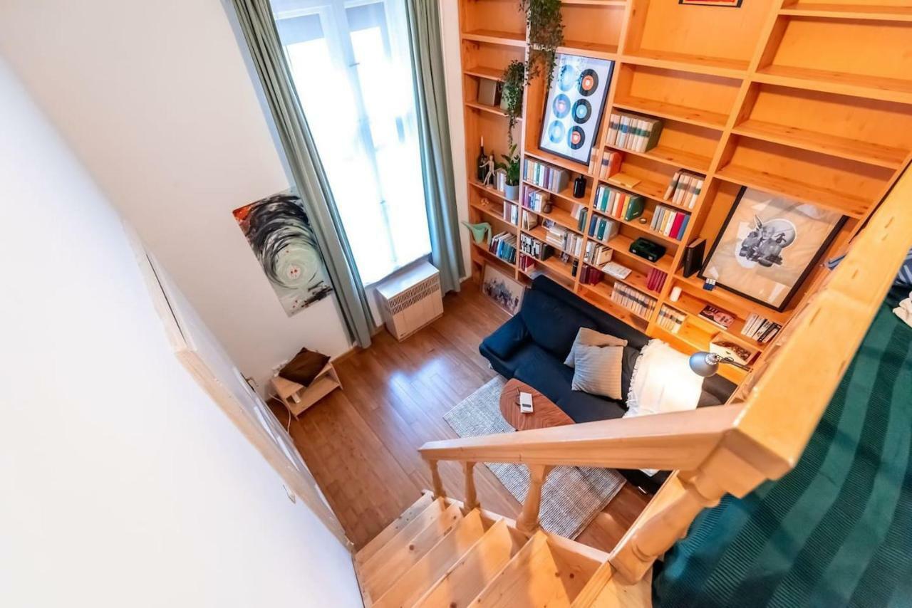 Artlovers' Flat - Kazinczy Street Apartmán
