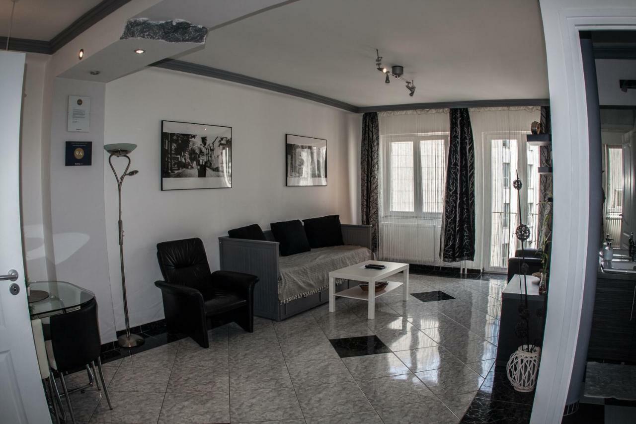 Apartament Deak Design