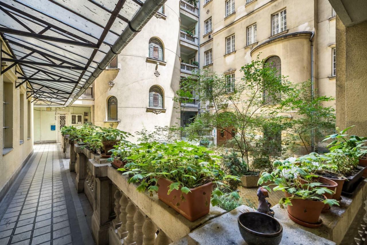 Lejlighed Bpr Color Fusion With A/c Budapest