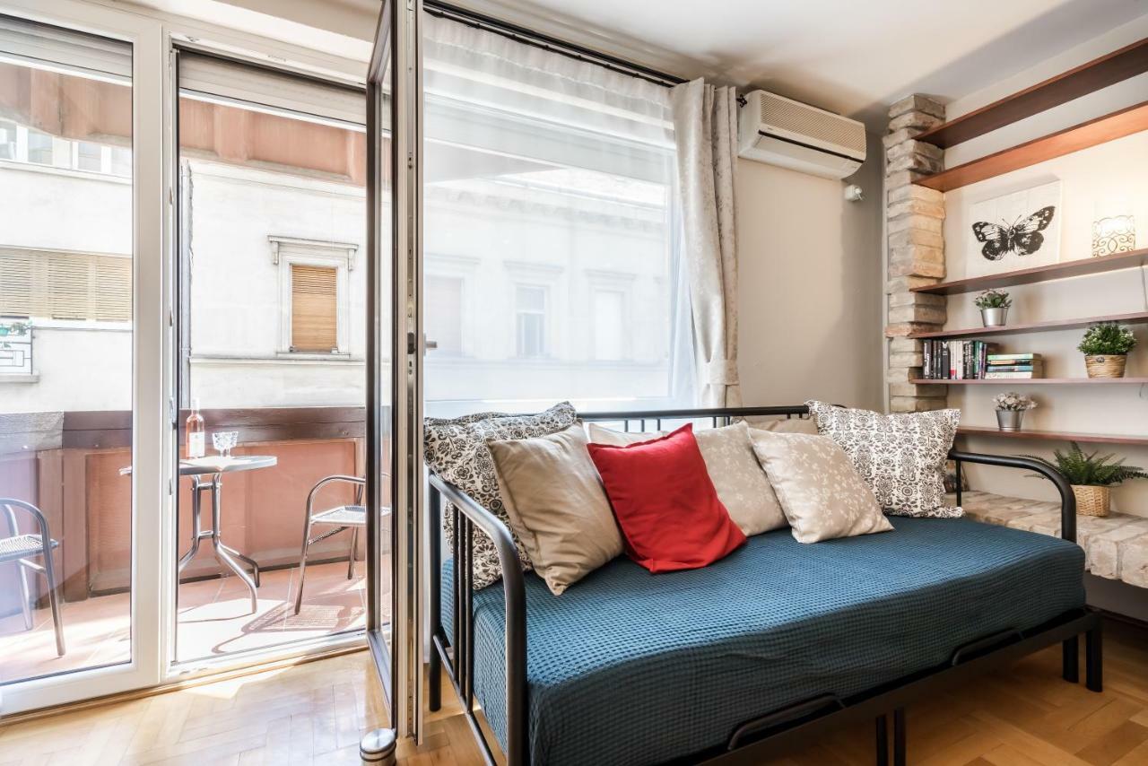 Apartmán Bpr Golden Corner With Balcony & A/c