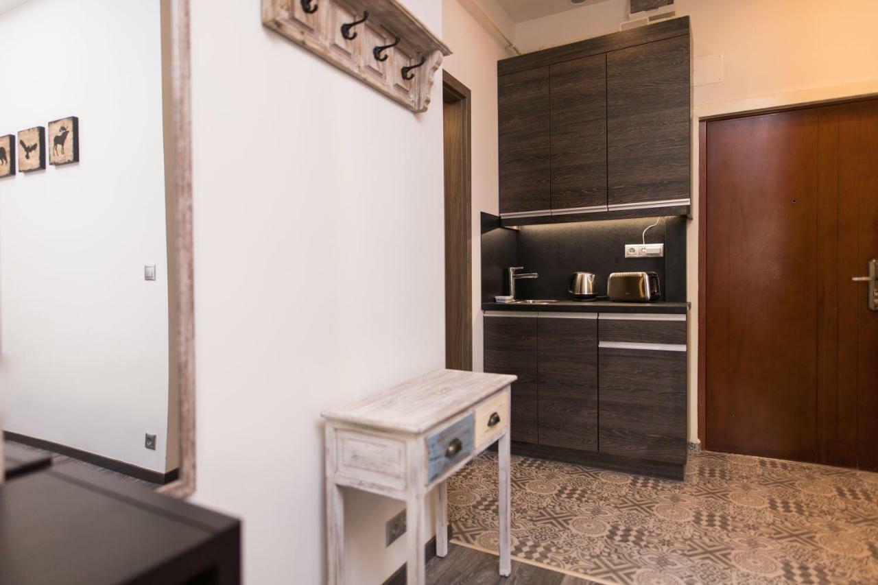 Nerorosso Apartment *