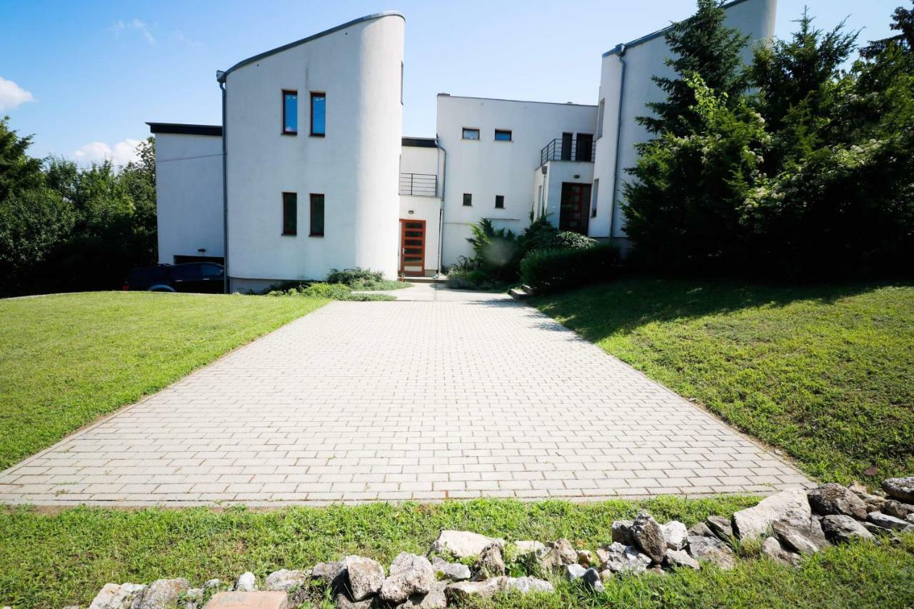 Maharaja Mountain Palace With Free Privat Parking And Garden Budapeszt