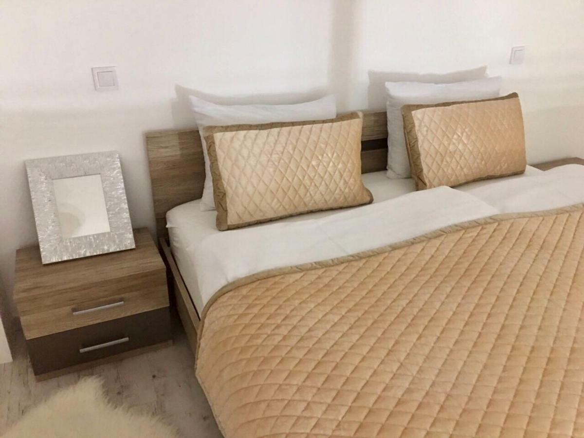 3 Comfortable And Cosy In Heart Of Near Basilica Apartment