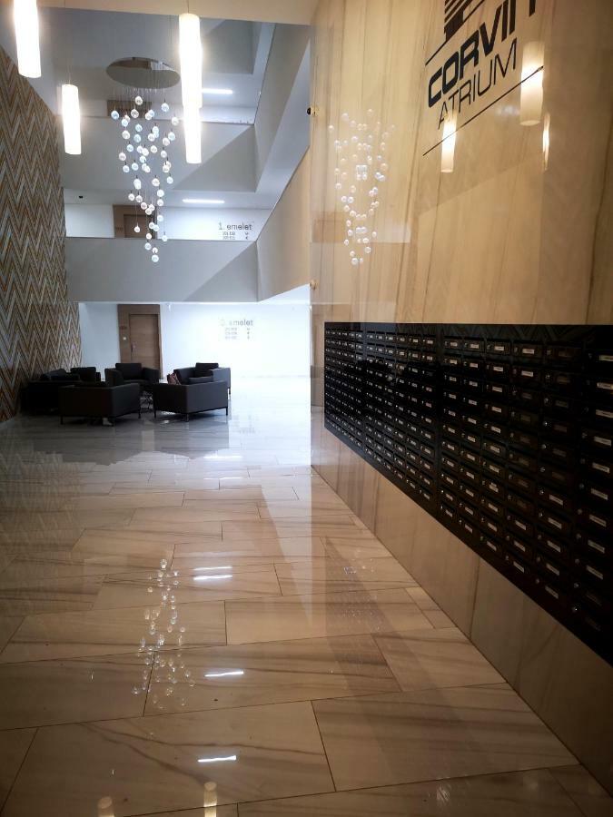 Appartamento Corvin Atrium Promenade *