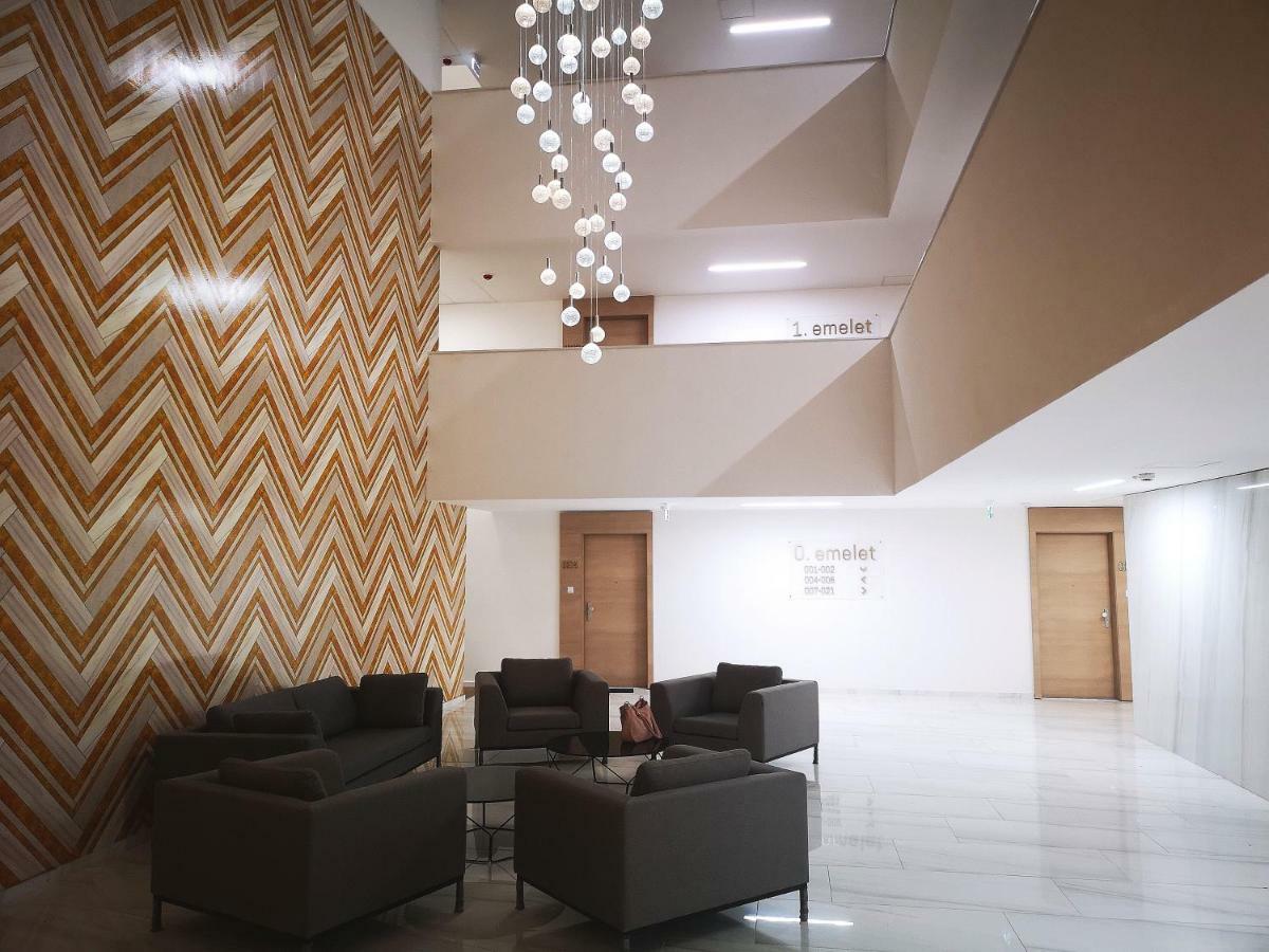 Corvin Atrium Promenade Appartamento