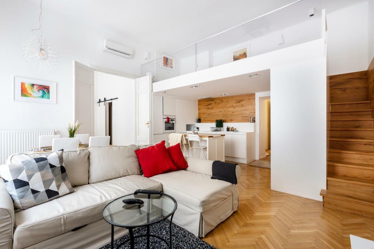 Exclusive Downtown Bella Budapest