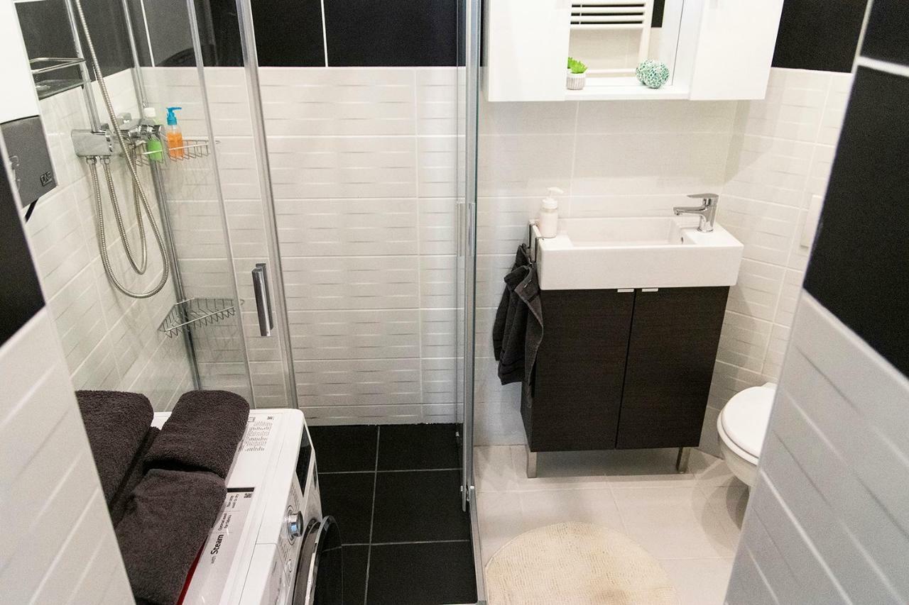 Apartment Dora Near Buda Castle With Parking!