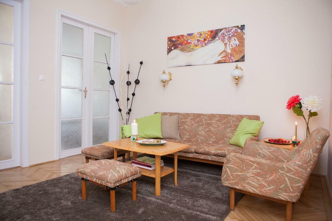 Apartamento Synagogue View
