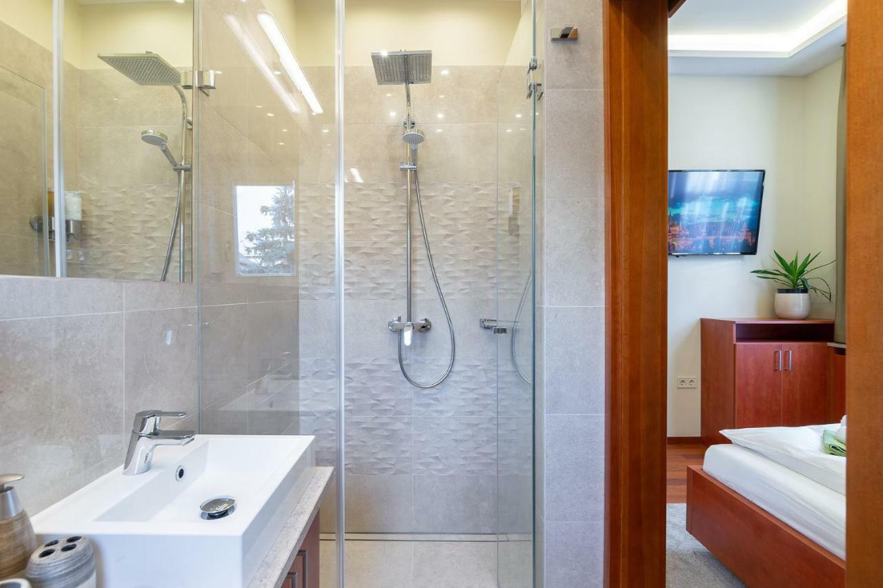 Apartamento Citypark Deluxe *