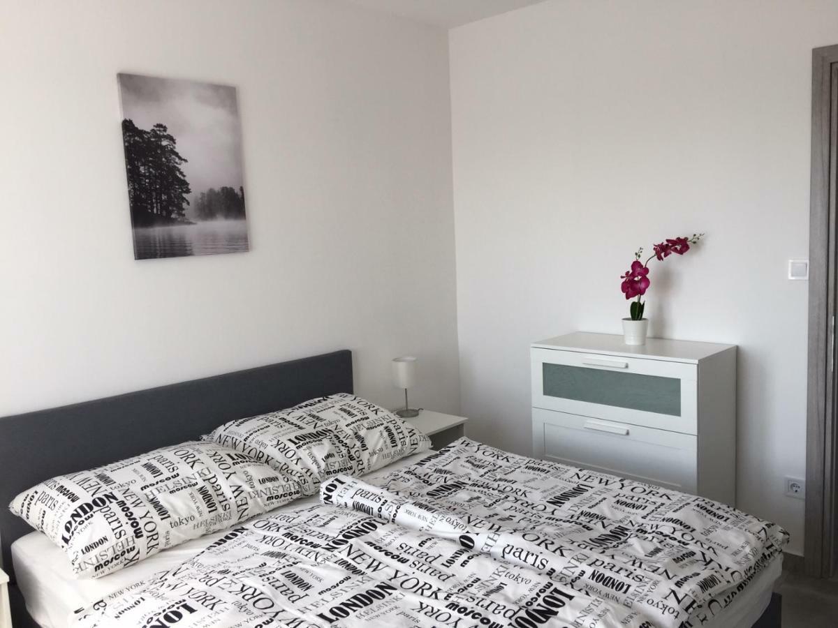 Apartament Airport Premium *