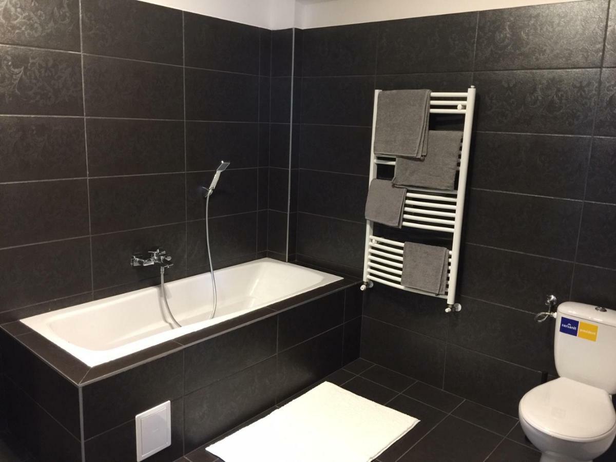Airport Premium * Budapest